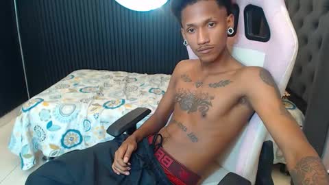 man_sant11 online show from April 23, 6:31 pm