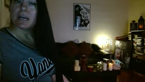 mandaloriangirlsfight online show from March 31, 10:43 pm