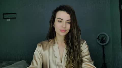 MandiBrooks online show from April 14, 8:23 pm