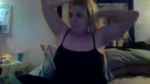 mindy22 online show from February 14, 2:07 am