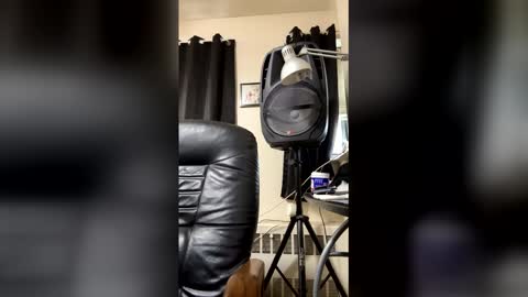 manditogon1975 online show from January 11, 7:53 pm