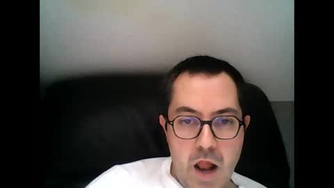 Snapshot of manu5933 chatting on January 28, 12:22 pm manu5933 online show from January 28, 12:22 pm