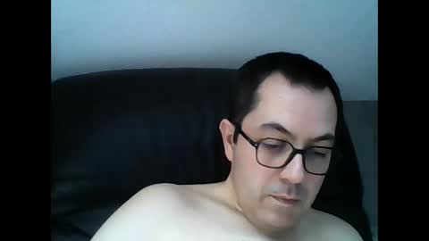 Snapshot of manu5933 chatting on February 27, 1:07 pm manu5933 online show from February 27, 1:07 pm