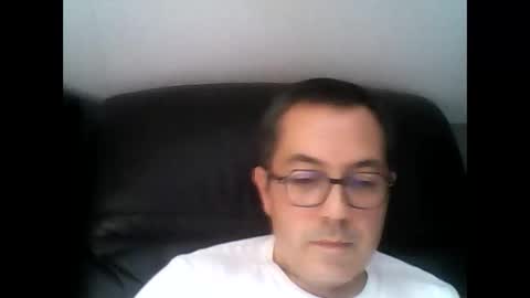 Snapshot of manu5933 chatting on October 16, 1:22 pm manu5933 online show from October 16, 1:22 pm