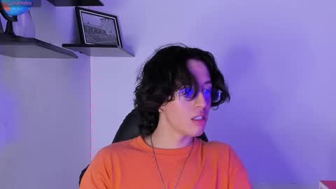 Manuel online show from November 14, 2:36 am