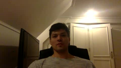 manuelgasdcon online show from September 9, 2:44 am