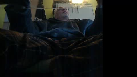 Manu online show from February 1, 10:01 am