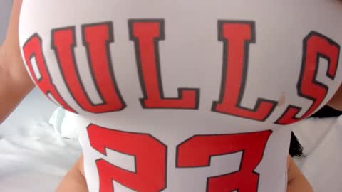 Mara online show from March 11, 1:25 pm