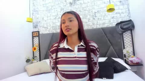 Maray Lous  online show from February 1, 9:12 pm