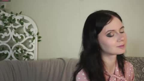 Marcelline online show from February 14, 3:53 am