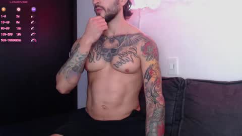 marco_allison43 online show from March 8, 3:27 pm