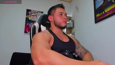 Snapshot of marco_diaz1 chatting on October 7, 12:28 am Marco Diaz online show from October 7, 12:28 am