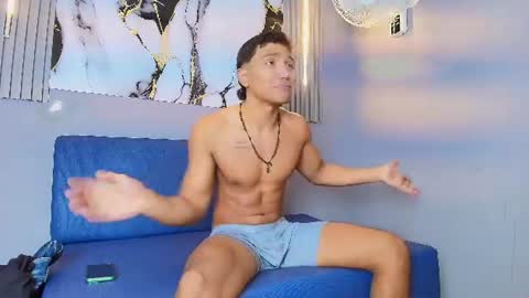 marco_smith2 online show from June 23, 3:47 am