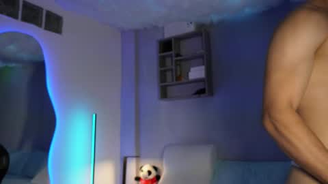 Marco Sullivan online show from February 23, 8:33 pm