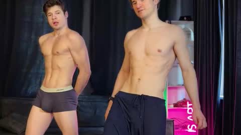 marcus_paradise online show from February 7, 9:01 am