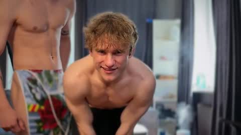 marcus_paradise online show from June 7, 11:37 am