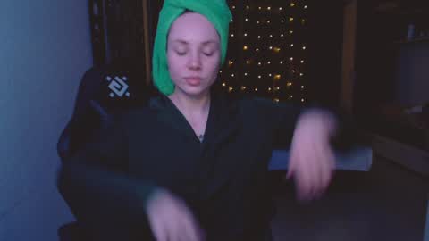 Margaret online show from December 5, 3:33 pm