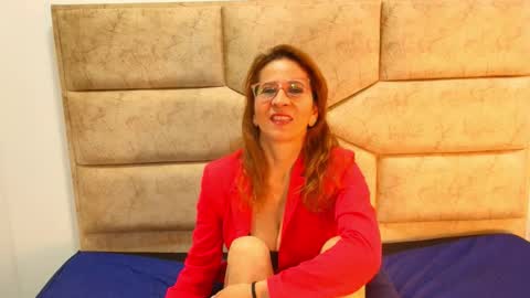 margareth online show from February 10, 1:25 pm