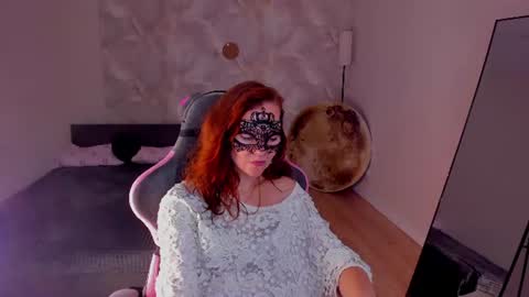 Margo Kellly online show from July 24, 2:09 am