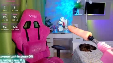 Snapshot of margohotty chatting on September 18, 5:33 am Margo for you online show from September 18, 5:33 am