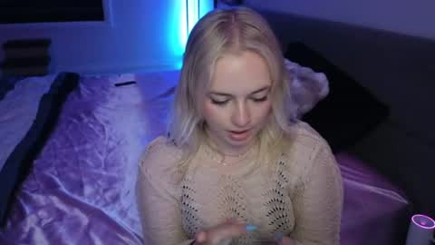 margot_robbie7 online show from June 11, 1:16 am