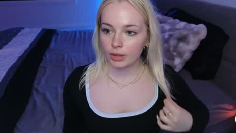margot_robbie7 online show from June 17, 2:16 am