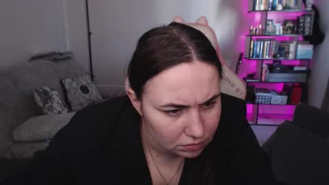 mari moore online show from March 14, 8:18 am