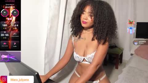 V A N E S S A  online show from January 11, 5:24 am