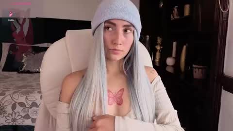 Maria online show from December 4, 7:35 pm