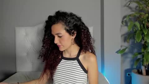 Marian online show from January 12, 11:15 pm