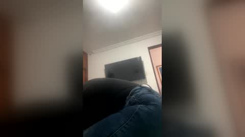 Mar y online show from March 30, 2:28 pm