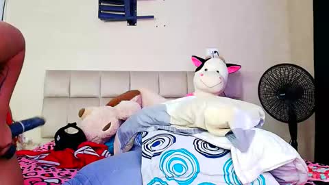 mariana_candyy online show from March 3, 5:09 pm