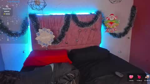 Mariana online show from December 15, 6:59 pm