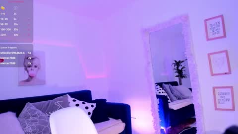 Mariana online show from February 12, 11:41 pm