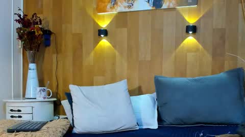 Mariana Angel online show from January 17, 6:50 pm