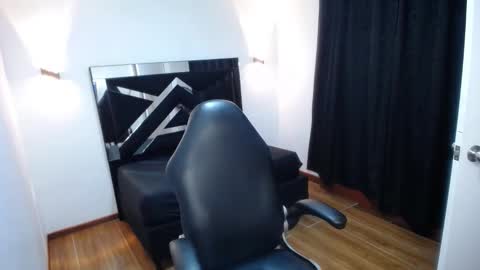 Mariana online show from January 7, 4:39 am