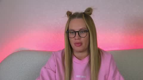 Maria online show from February 26, 4:27 pm