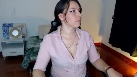 Mariana online show from November 3, 7:53 am