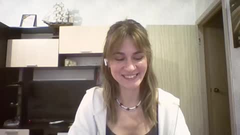 Elianor online show from April 12, 4:22 pm