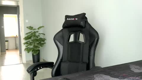 maribor5879 online show from February 24, 12:37 pm