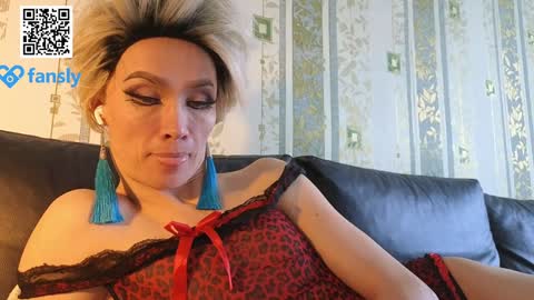 Mari online show from February 8, 1:11 pm