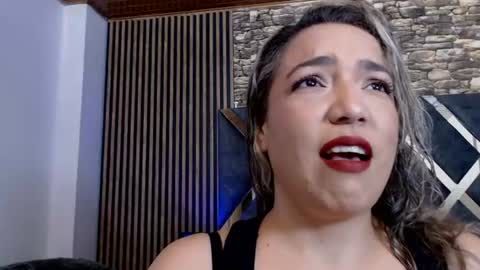 marie_hss online show from June 9, 7:46 pm