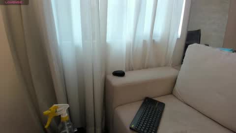 marie_luuu online show from January 16, 12:09 pm