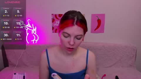 Marie 3 online show from May 5, 5:57 am