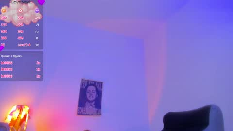 Mariee online show from June 8, 1:28 am