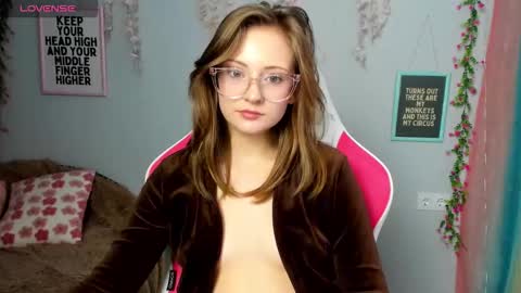 Mariell online show from February 17, 10:25 am