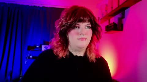 mariiana_velezz online show from May 8, 10:54 am