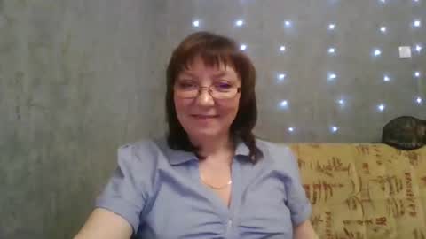 marinamrs online show from November 28, 10:17 pm