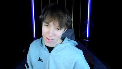 Mark online show from March 9, 10:42 am