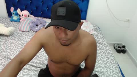 mark online show from April 1, 7:33 pm